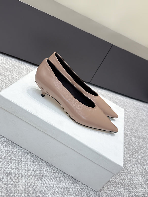 The Row 25ss TR Kitten heel Pointed Toe Shoes 35mm Taupe Blush Sheepskin 451305