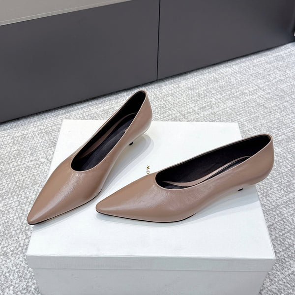 The Row 25ss TR Kitten heel Pointed Toe Shoes 35mm Taupe Blush Sheepskin 451305