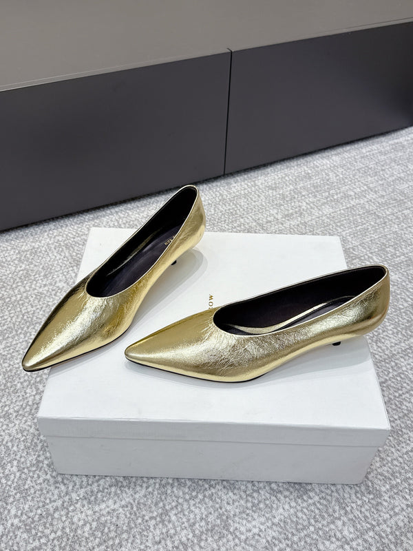 The Row 25ss TR Kitten heel Pointed Toe Shoes 35mm Gold Metallic Sheepskin 451306