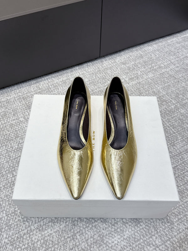 The Row 25ss TR Kitten heel Pointed Toe Shoes 35mm Gold Metallic Sheepskin 451306