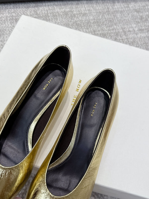 The Row 25ss TR Kitten heel Pointed Toe Shoes 35mm Gold Metallic Sheepskin 451306