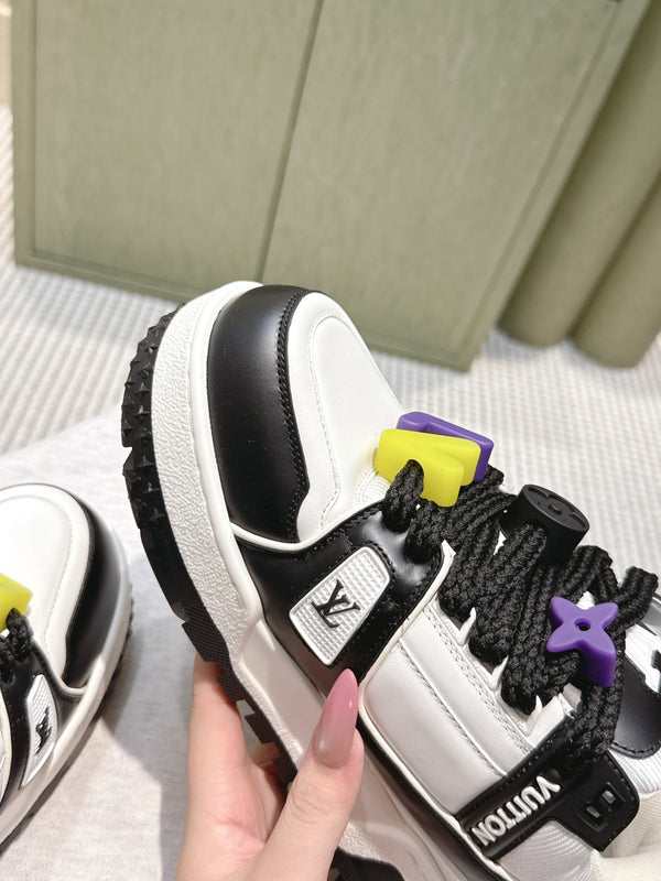 LV Trainer Maxi Sneakers Black Mix White Calfskin Mesh 515195