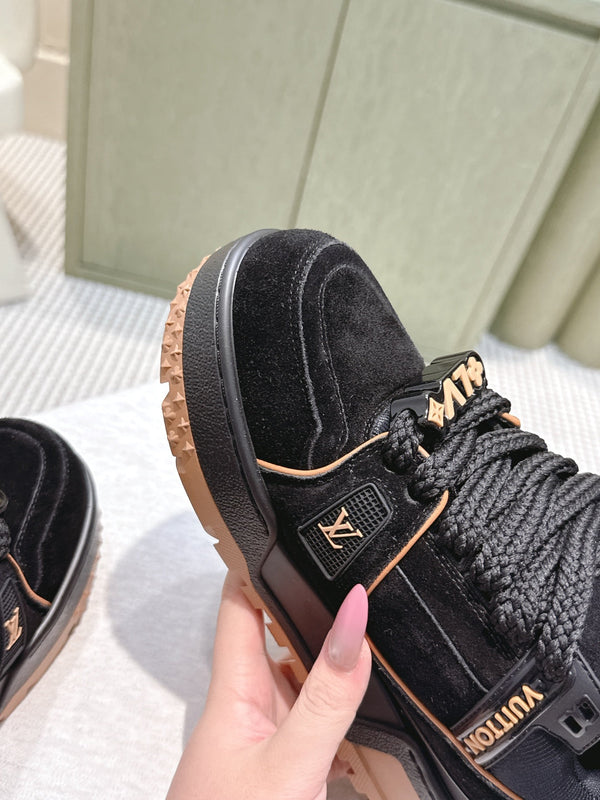 LV Trainer Maxi Sneakers Black Sude Mesh 515196