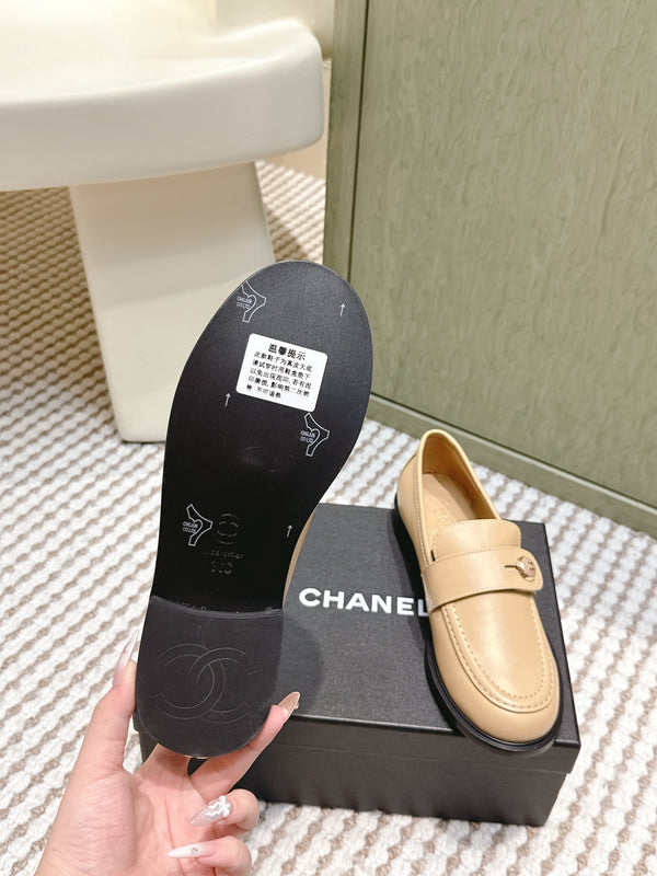 Mocassins CC 26SS 3cm Cuir de Vachette Beige 653490