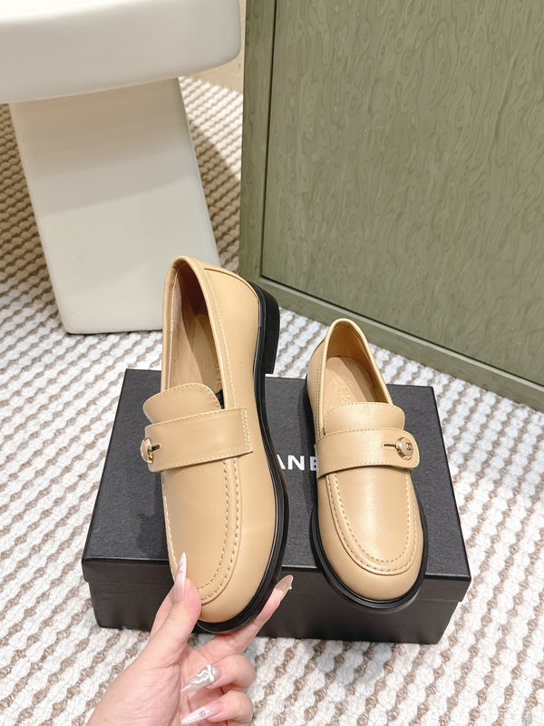 Mocassins CC 26SS 3cm Cuir de Vachette Beige 653490