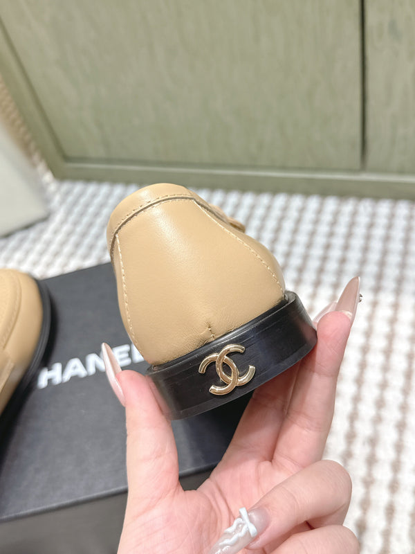 Mocassins CC 26SS 3cm Cuir de Vachette Beige 653490