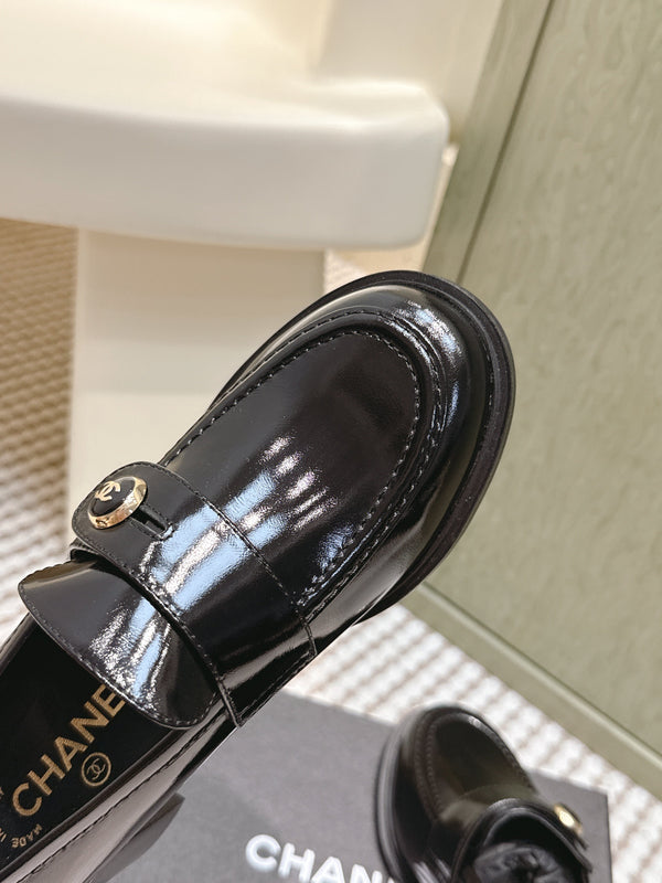 CC 26SS Loafers 6cm Black Patent Leather 653497