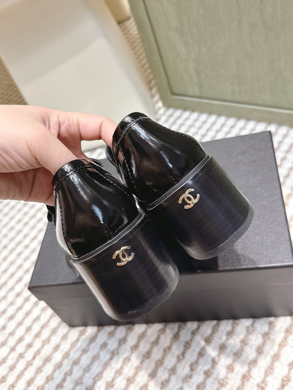 CC 26SS Loafers 6cm Black Patent Leather 653497