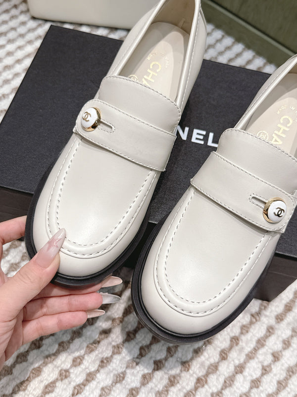 Mocassins CC 26SS Cuir de vachette blanc 6cm 653499