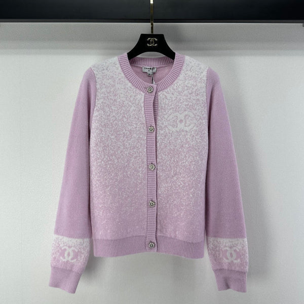 Chanel 2025 Cardigan en maille de laine rose 329297