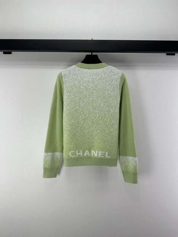 Chanel 2025 Cardigan en Maille Laine Verte 329296