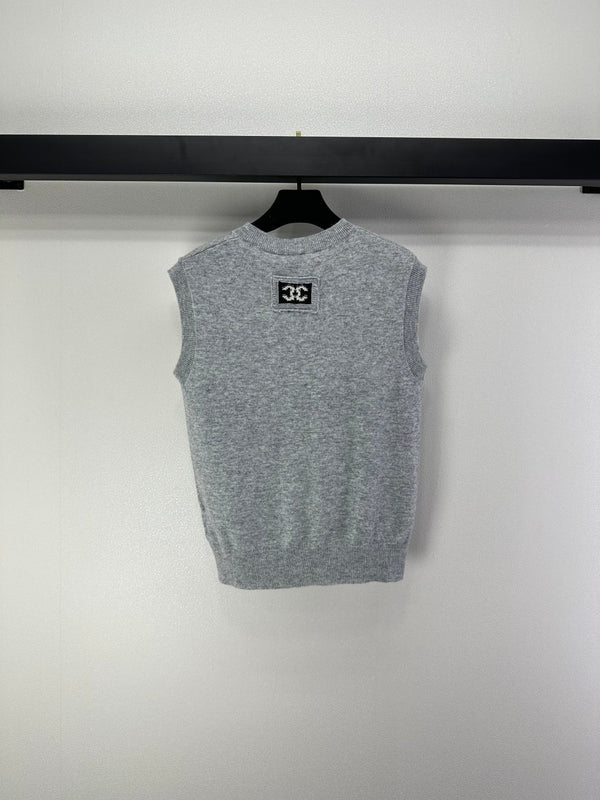 CC V-neck Vest Grey Wool 346001