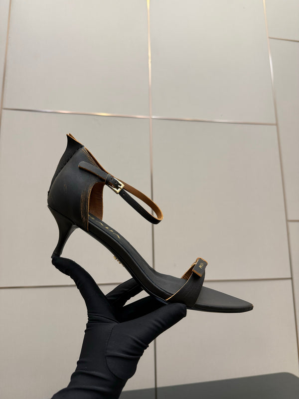 Prada 2026 Pointed-Toe High Heels Sandals 30mm Cowhide 791728