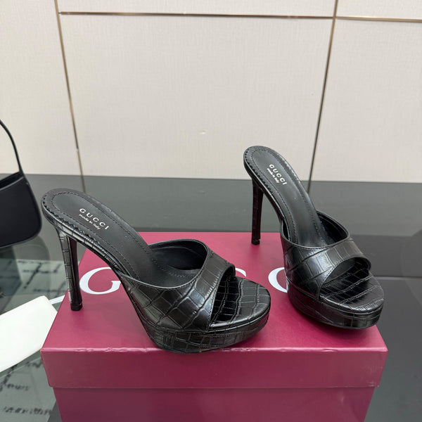 GG 26s Sandal 12cm Black Embossed Leather 828216