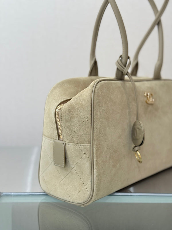 CC Maxi Bowling Bag 35.5cm Light Beige Suede