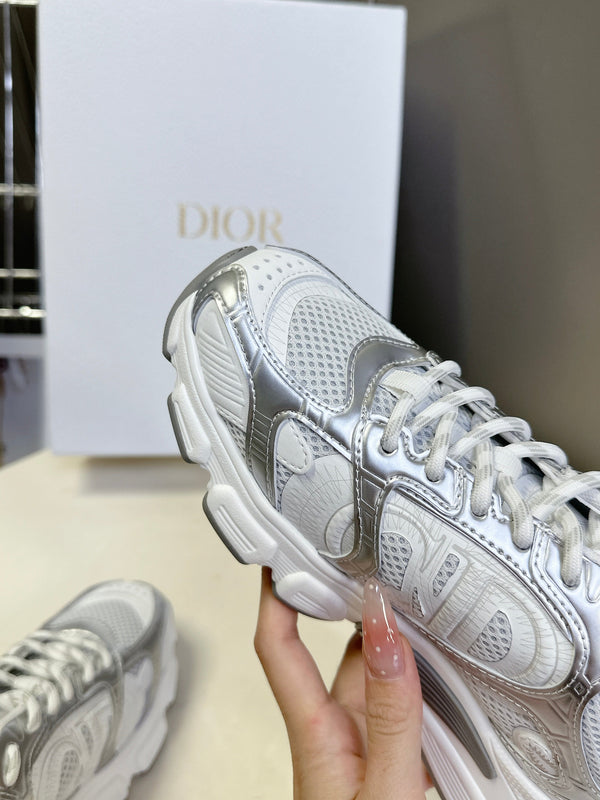 CD 25 Sneaker White Sliver 307167