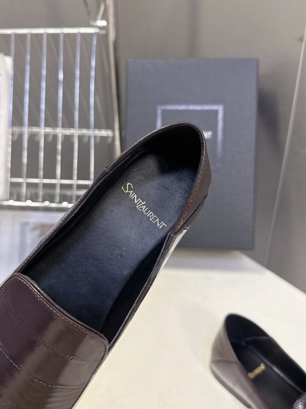 Mocassins YSL 26s Cuir Gaufré Marron Foncé 635586
