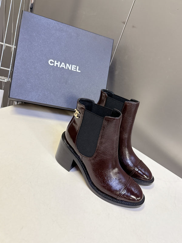 CC 26s Ankle Boots Brown Glossy Lambskin 948058