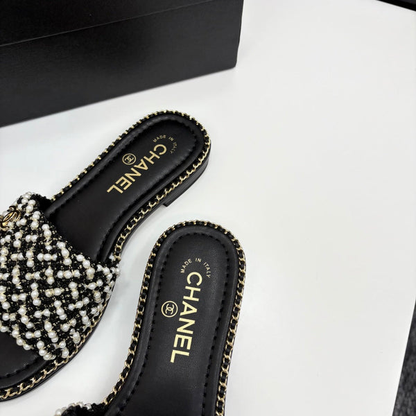 CC 25 Mules Flat Pearl Cord and Lambskin 270770
