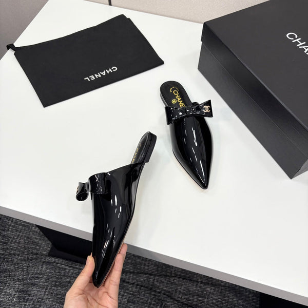 CC 25 Point-Toe Flat Mule Black Patent Calfskin 352472
