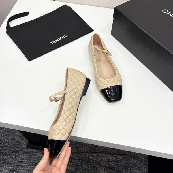 CC 25 Cap-Toe Quilted Mary Janes Beige Sheepskin 352461