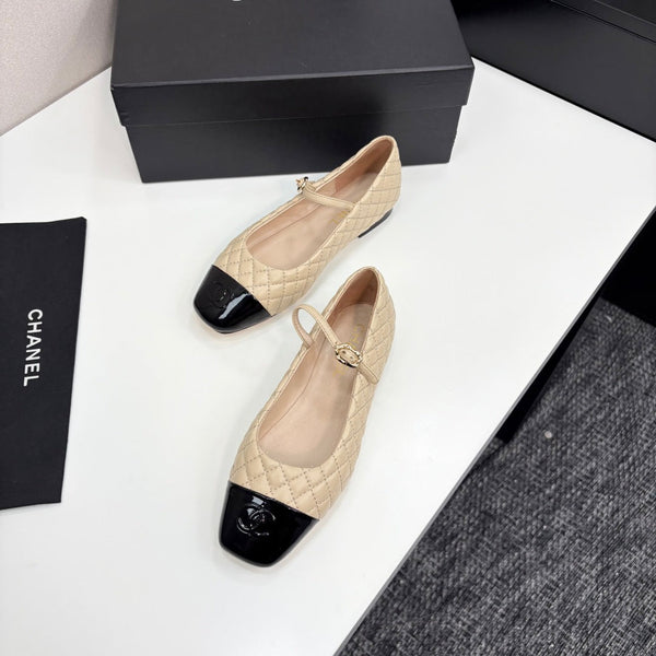 CC 25 Cap-Toe Quilted Mary Janes Beige Sheepskin 352461