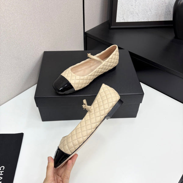 CC 25 Cap-Toe Quilted Mary Janes Beige Sheepskin 352461