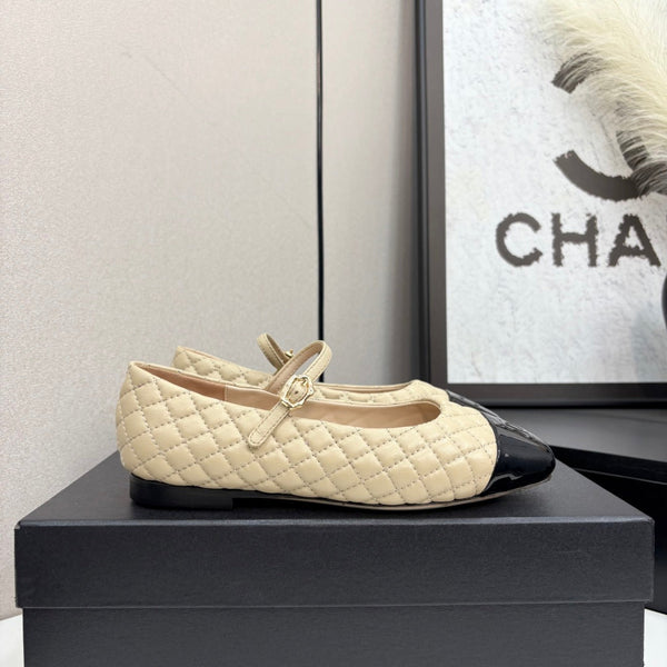 CC 25 Cap-Toe Quilted Mary Janes Beige Sheepskin 352461