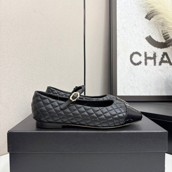 CC 25 Cap-Toe Quilted Mary Janes Black Sheepskin 352462