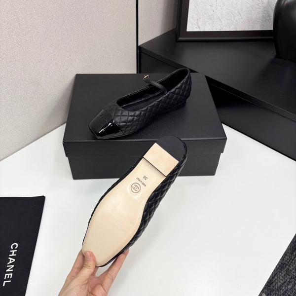 CC 25 Cap-Toe Quilted Mary Janes Black Sheepskin 352462