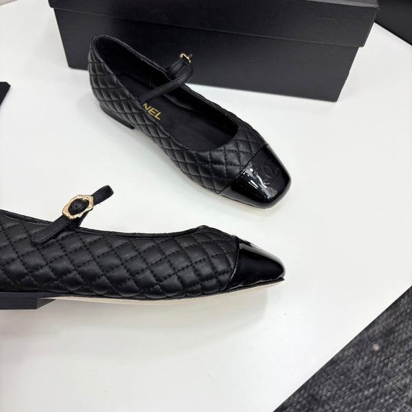 CC 25 Cap-Toe Quilted Mary Janes Black Sheepskin 352462