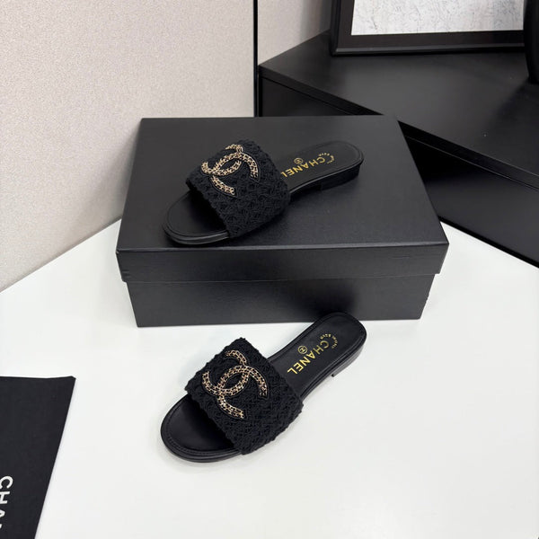 CC 25 Ciabatte con doppia catena ricamata Tessuto nero 352495