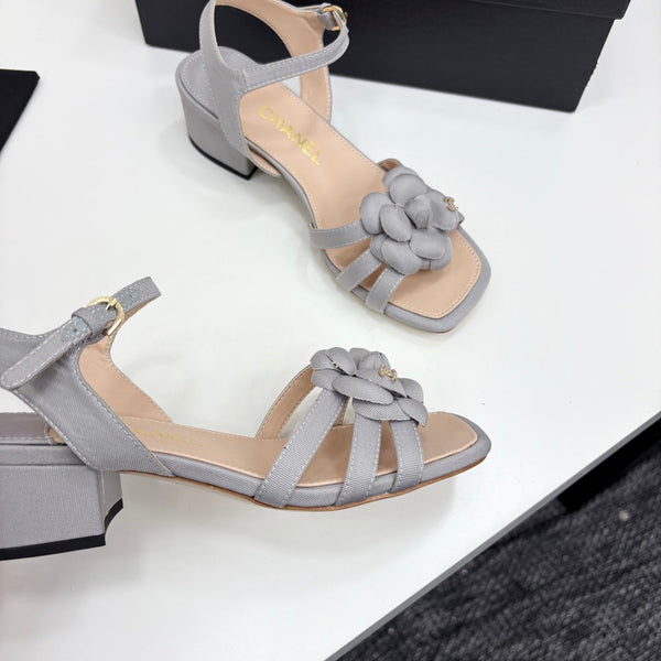 CC 25 Camellia Open Heel Sandals 50mm Grey Beige Sheepskin And Fabric 368814