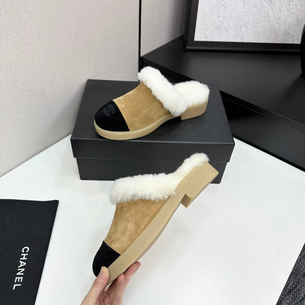 CC furry mule beige black suede and wool 532576