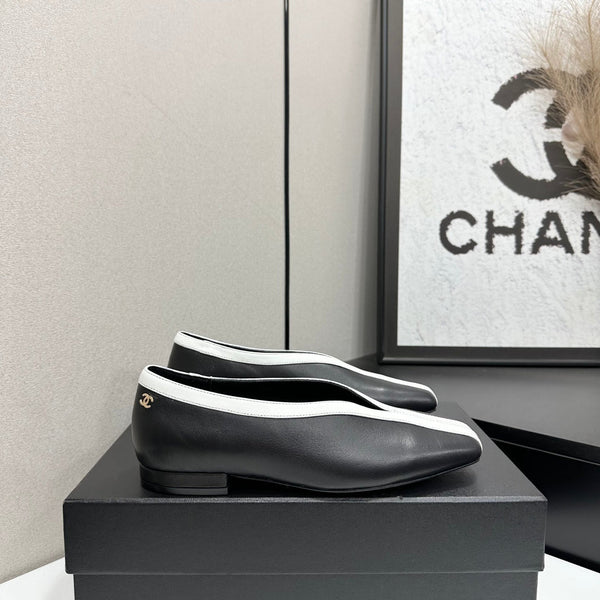 CC 26s Ballet Flats Black Sheepskin 743137