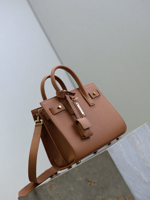Sac De Jour Nano 22cm Brown Grain Cowhide GHW