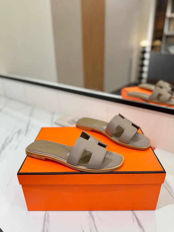 HM Oran Sandal Etoupe Cowhide 294859