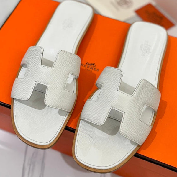 HM Oran Sandal White Goatskin 294863