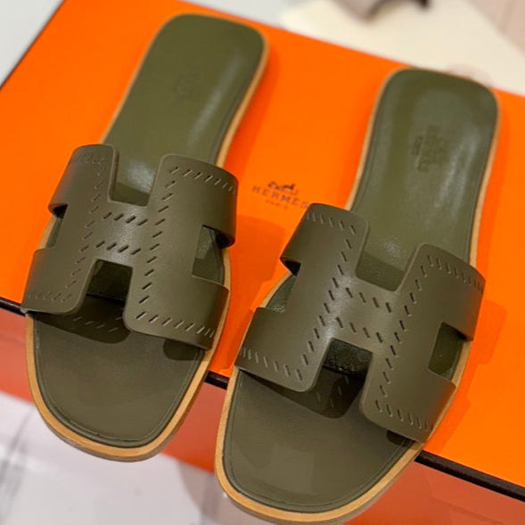 HM Oran Sandal Army Green Perforate Cowhide 294875