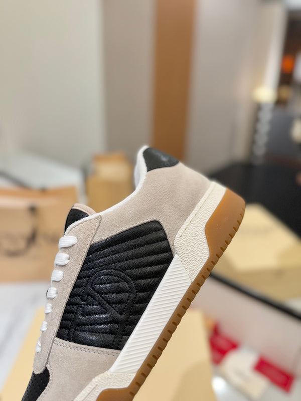 VT 25S Baskets décontractées Gris clair Noir Daim Cuir de vachette 560751
