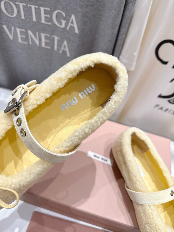 MiuMiu 25 Ballet Flat Yellow Lambskin Wool 535594