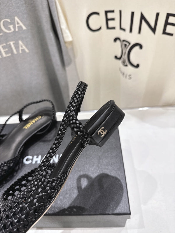 CC 26s Slingback Flat Black Distinct Woven 888093