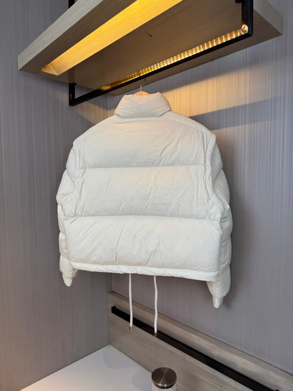 Moncler 25 Down Jacket With Detachable Sleeves 285711