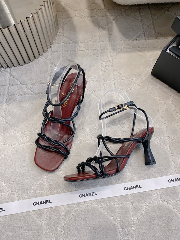 Sandales à brides CC 26s 7,5 cm en peau de mouton bordeaux et noire 723618