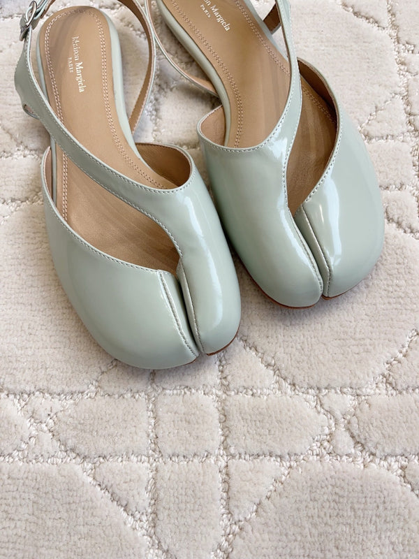 MM Tabi Slingback Flat Pale Mint Patent Leather 808648