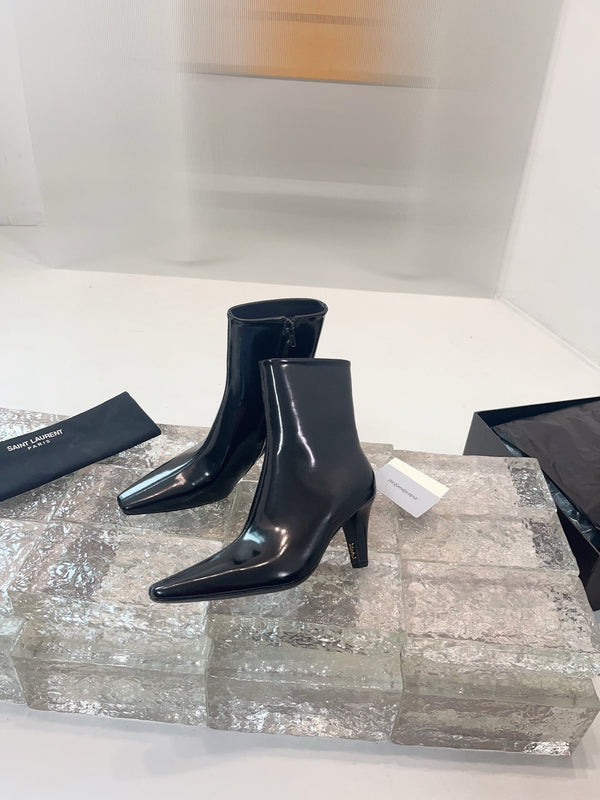 YSL 25 High-heeled Boot Black Cowhide 522267