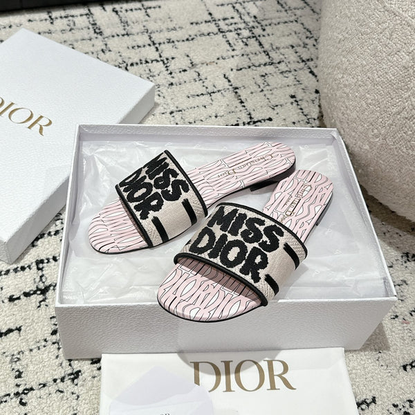 CD Dway Slide Pink Mix Black Embroidered Cotton