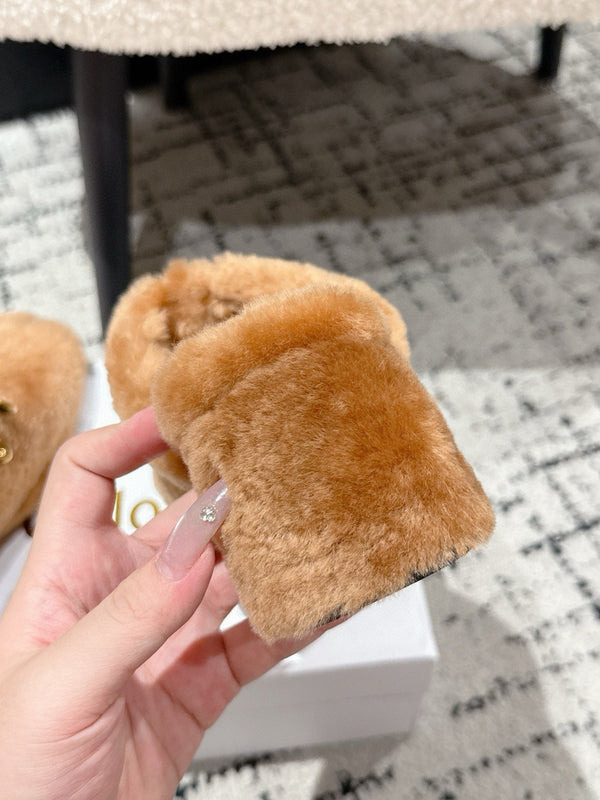 Chloe Covered Fur Slippers Caramel Brown Wool 514330
