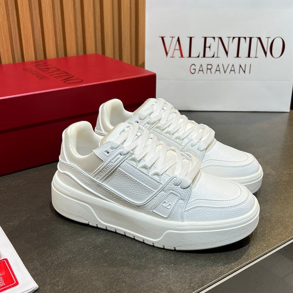 VT 25S Baskets Couple Cuir de veau blanc 563117