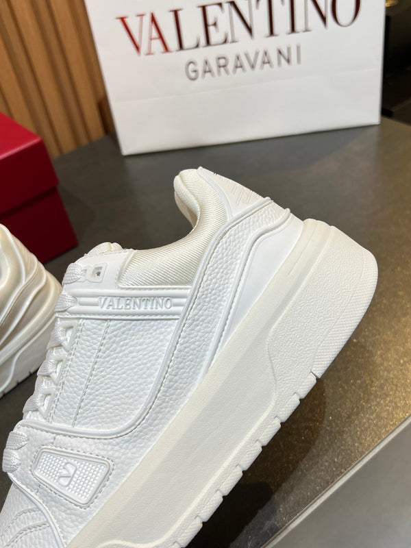 VT 25S Baskets Couple Cuir de veau blanc 563117